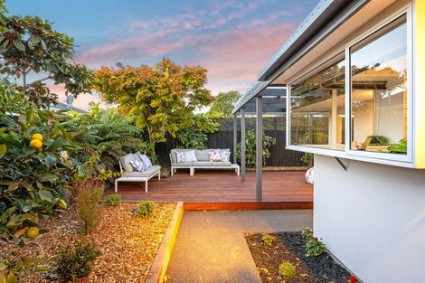 Photo of property in 2/80 Perry Street, Papanui, Christchurch, 8053