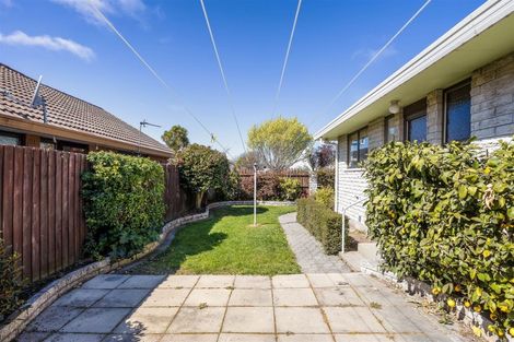 Photo of property in 1/4 Sayers Crescent, Ilam, Christchurch, 8041