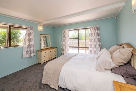 Photo of property in 20 Weggery Drive, Waikanae Beach, Waikanae, 5036