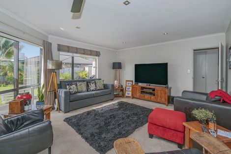 Photo of property in 56 Kupe Drive, Whitianga, 3510