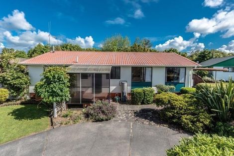 Photo of property in 16 Sequoia Place, Pukete, Hamilton, 3200