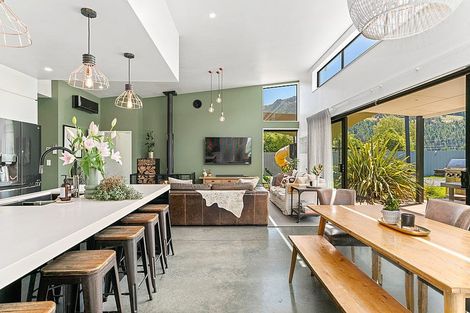 Photo of property in 21 Hewson Crescent, Lake Hawea, Wanaka, 9382