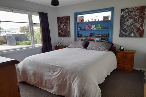 Photo of property in 23 Barclay Place, Burwood, Christchurch, 8061