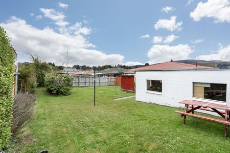 Photo of property in 321 Brockville Road, Brockville, Dunedin, 9011