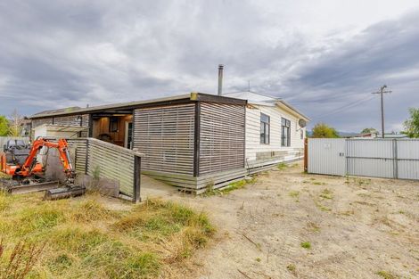 Photo of property in 3 Michael Street, Waimate, 7924