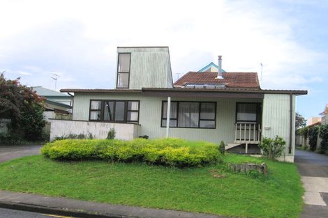Photo of property in 1/92 Clovelly Road, Bucklands Beach, Auckland, 2012