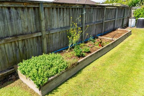 Photo of property in 59c One Tree Point Road, One Tree Point, 0118