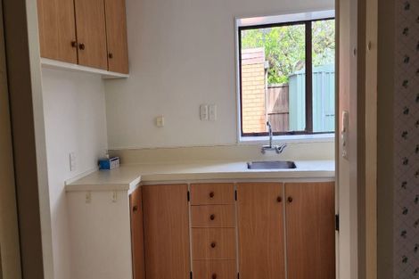 Photo of property in 2/29 Solway Avenue, Ilam, Christchurch, 8041