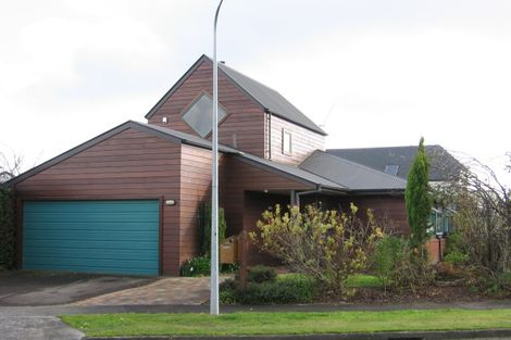 Photo of property in 9 Luton Street, Hokowhitu, Palmerston North, 4410