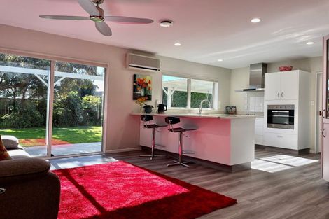 Photo of property in 8 Brompton Drive, Taradale, Napier, 4112