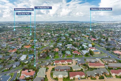 Photo of property in 18 Hercules Drive, Henderson, Auckland, 0612