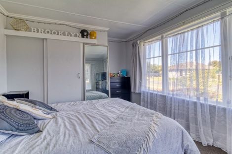 Photo of property in 30 Hillary Crescent, Maraenui, Napier, 4110