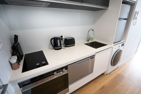 Photo of property in Frank Sargeson Apts, 306/80 Anzac Street, Takapuna, Auckland, 0622