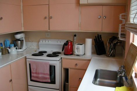 Photo of property in 81 Bolton Street, Kelburn, Wellington, 6012