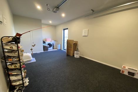 Photo of property in 13a Yule Place, Massey, Auckland, 0614