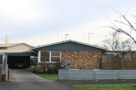 Photo of property in 60 English Street, St Andrews, Hamilton, 3200