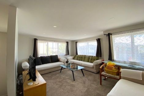 Photo of property in 6 Puoro Street, Flat Bush, Auckland, 2019