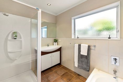 Photo of property in 23b Beach Road, Otumoetai, Tauranga, 3110