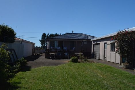 Photo of property in 446 Carrington Street, Upper Vogeltown, New Plymouth, 4310