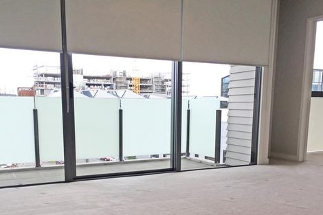 Photo of property in Halsey Apartments At Lighter Quay, 414/77 Halsey Street, Auckland Central, Auckland, 1010