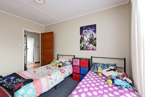 Photo of property in 1011 Hood Street, Mayfair, Hastings, 4122