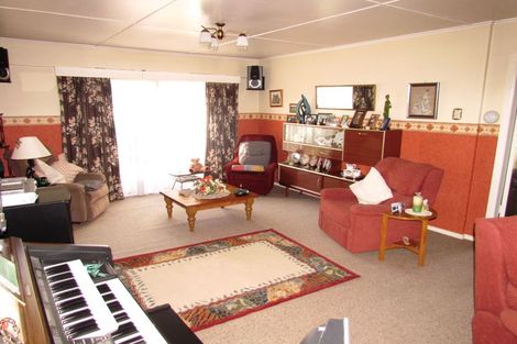 Photo of property in 20 Sussex Street, Masterton, 5810