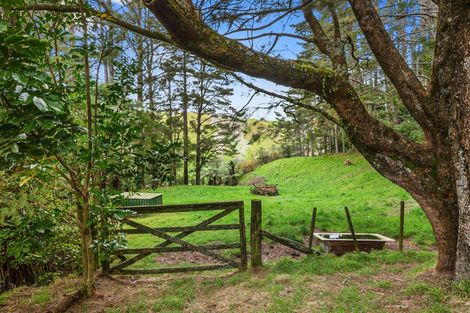 Photo of property in 709 Carrington Road, Hurworth, New Plymouth, 4371