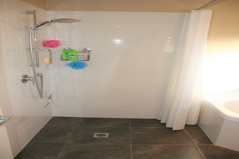 Photo of property in 208a South Road, Caversham, Dunedin, 9012