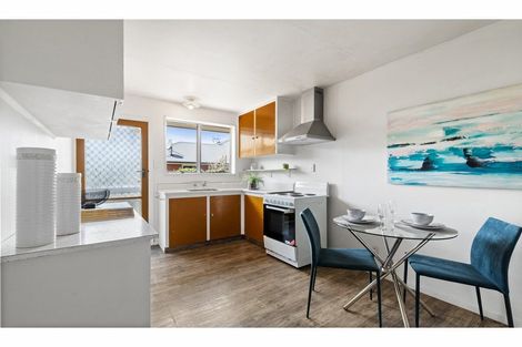 Photo of property in 3 Peverel Street, Riccarton, Christchurch, 8011