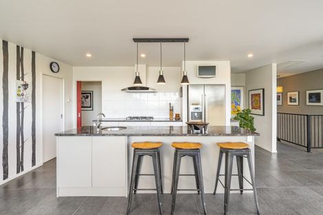 Photo of property in 86 Muri Road, Pukerua Bay, 5026