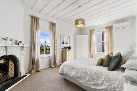 Photo of property in 8a Alberon Street, Parnell, Auckland, 1052