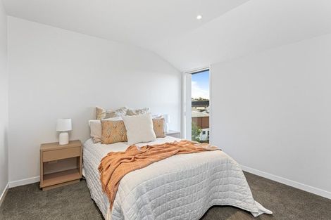 Photo of property in 174c Archers Road, Glenfield, Auckland, 0629