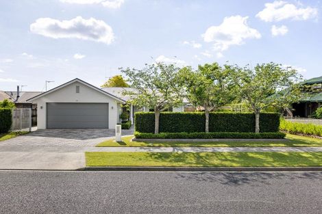 Photo of property in 7 Oaklands Drive, Cambridge, 3434