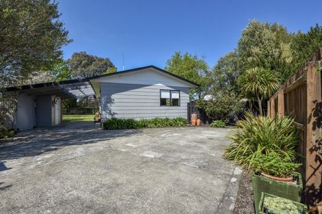 Photo of property in 9 Baillie Crescent, Carterton, 5713