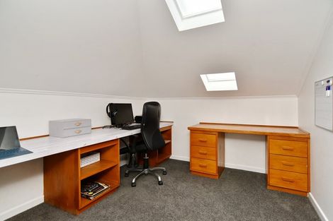 Photo of property in 30 Corson Avenue, Beckenham, Christchurch, 8023