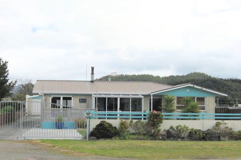 Photo of property in 109 Philomel Road, Whangamata, 3620