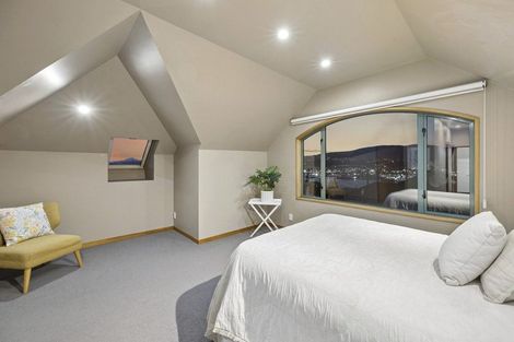 Photo of property in 17 Shandon Road, Vauxhall, Dunedin, 9013