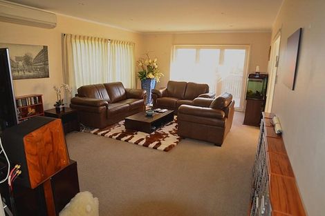 Photo of property in 44 Kennedy Avenue, Forrest Hill, Auckland, 0620