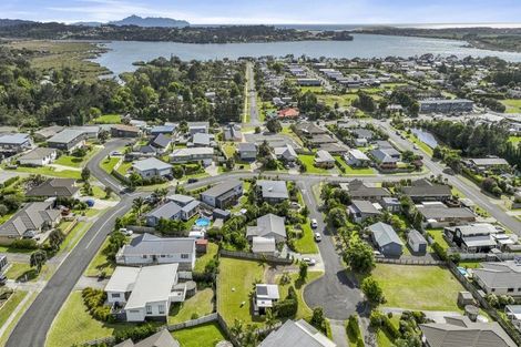 Photo of property in 6 Kakapo Way, Mangawhai, 0505