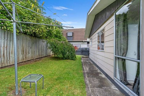 Photo of property in 2/165 Tahunanui Drive, Tahunanui, Nelson, 7011