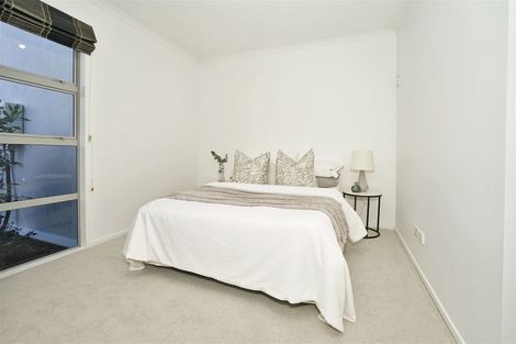 Photo of property in 17 Raddington Way, Huntington, Hamilton, 3210