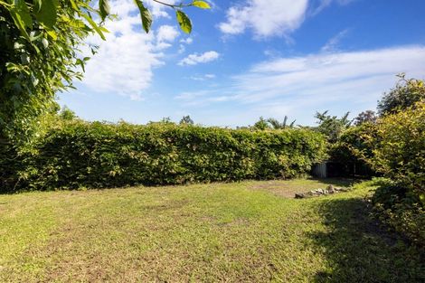 Photo of property in 114 Avondale Road, Taradale, Napier, 4112
