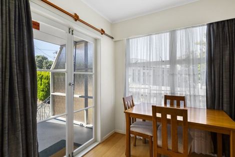 Photo of property in 1/103 Sturges Road, Henderson, Auckland, 0612