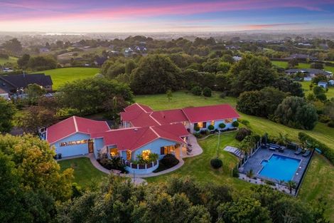 Photo of property in 15 Kaipara Road, Papakura, 2582
