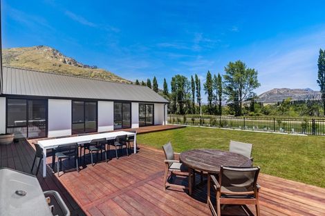 Photo of property in 27 Headley Drive, Lower Shotover, Queenstown, 9304