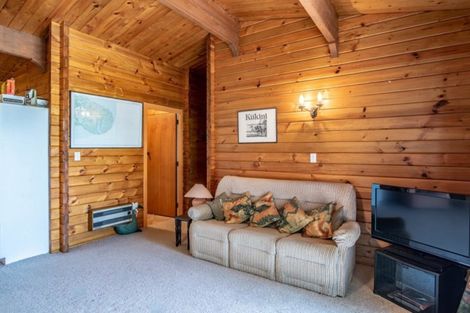 Photo of property in 19 Hempleman Drive, Akaroa, 7520