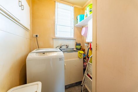 Photo of property in 5 Edward Street, Waimate, 7924