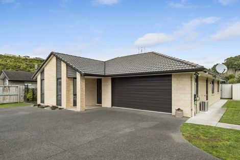Photo of property in 294 Lakes Boulevard, Pyes Pa, Tauranga, 3112