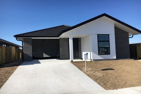 Photo of property in 49 Hills View Drive, Papamoa, 3118