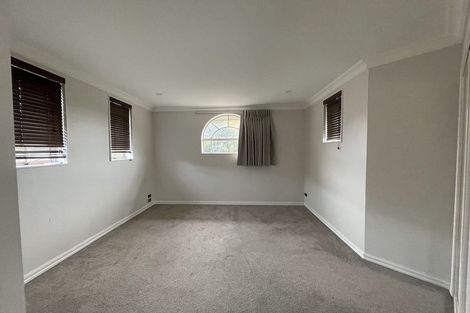 Photo of property in 38c Wicklam Lane, Greenhithe, Auckland, 0632